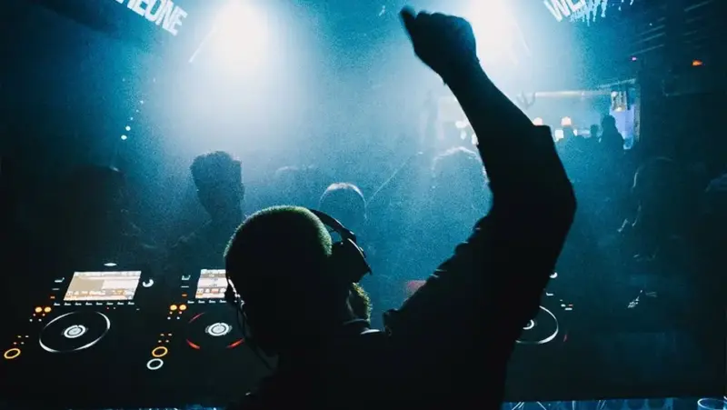 625168268_897371716208837_1929509350892448116_n