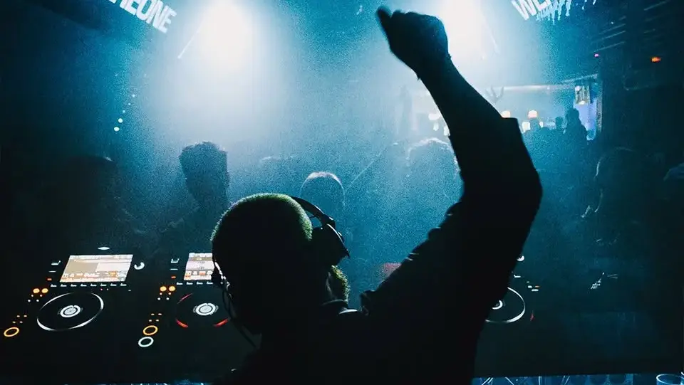 625168268_897371716208837_1929509350892448116_n